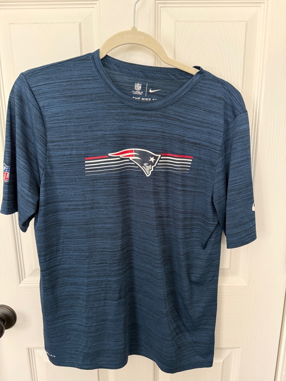 Nike Boys Youth New England Patriots Heathered Navy Short-Sleeve Tee